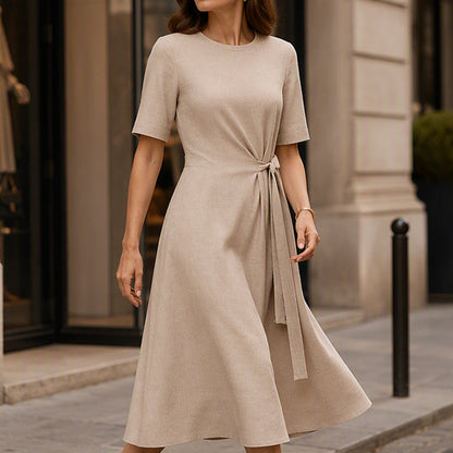 Robe midi élégante pour femme avec lien de taille réglable